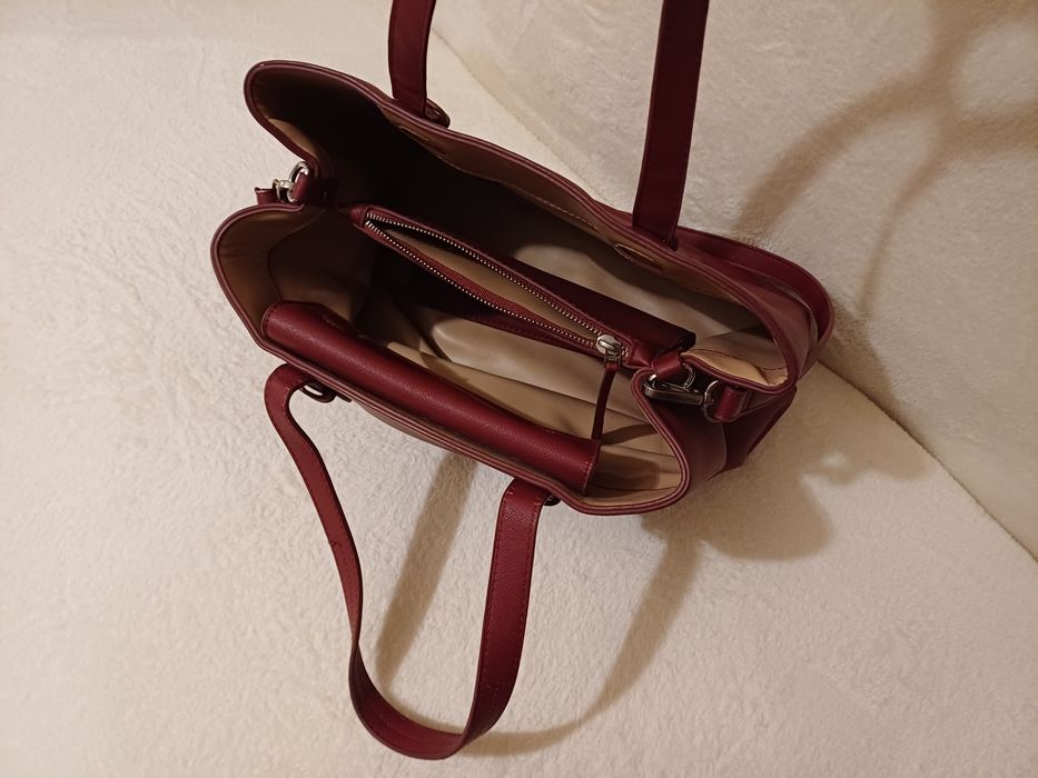 Linda carteira de mulher de cor bordeaux - Make your life simple