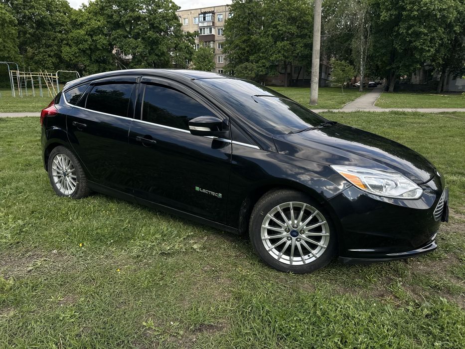 Ford focus Electro в хорошем состоянии