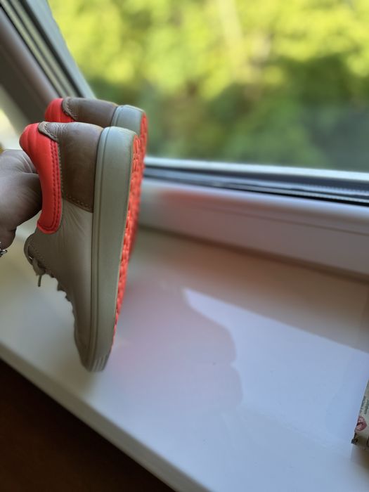 Кеди Ecco яскраві 39 р