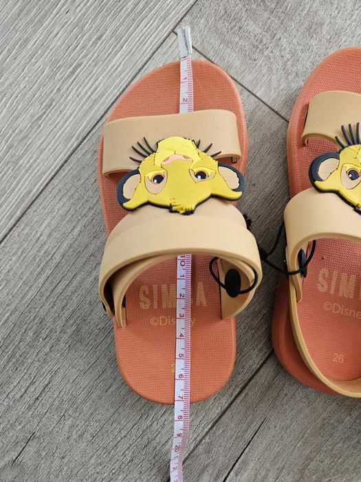 Nowe sandałki, Simba Disney, rozm 26