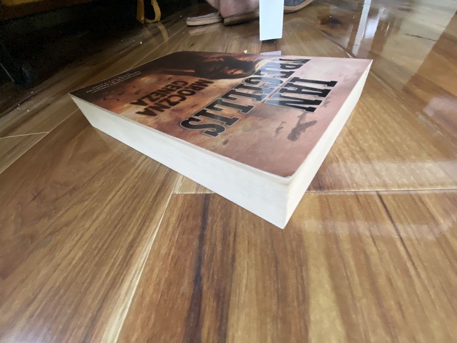 Mroczna Geneza. Ian Tregillis