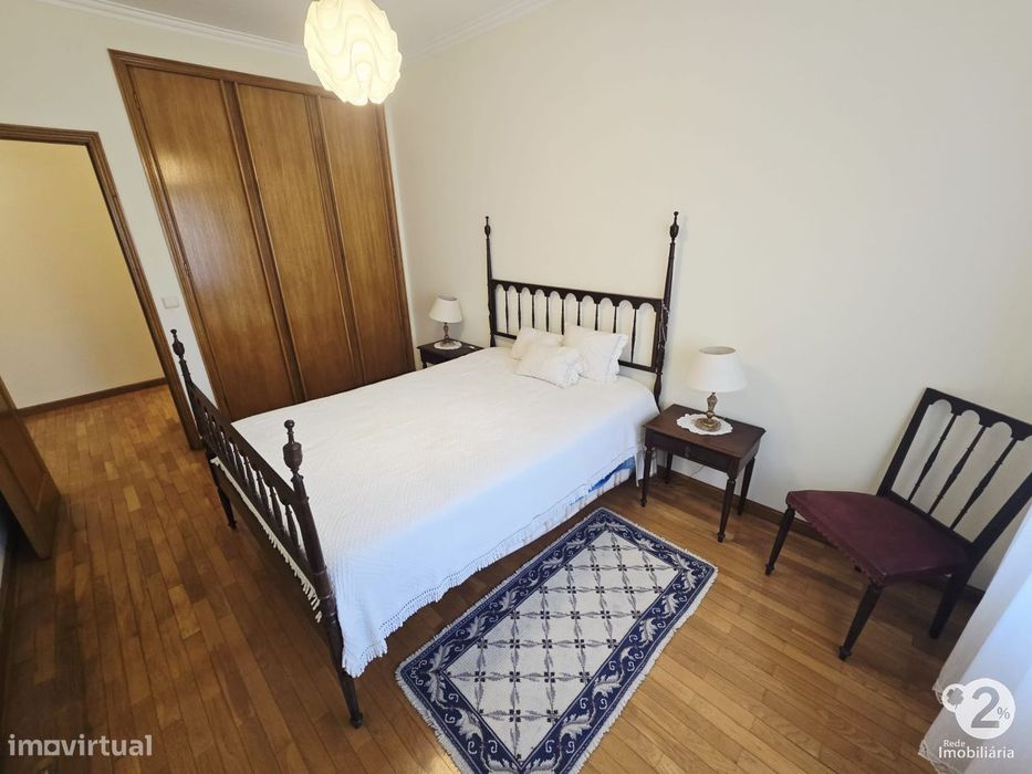 Apartamento T2 em Vilar do Paraíso ( Vila Nova de Gaia )