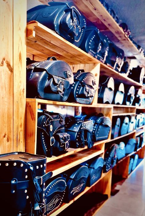 Sakwa boczna harley davidson softail