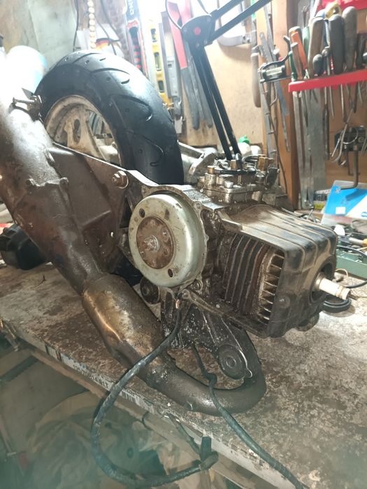 Двигун від Сузукі Летс