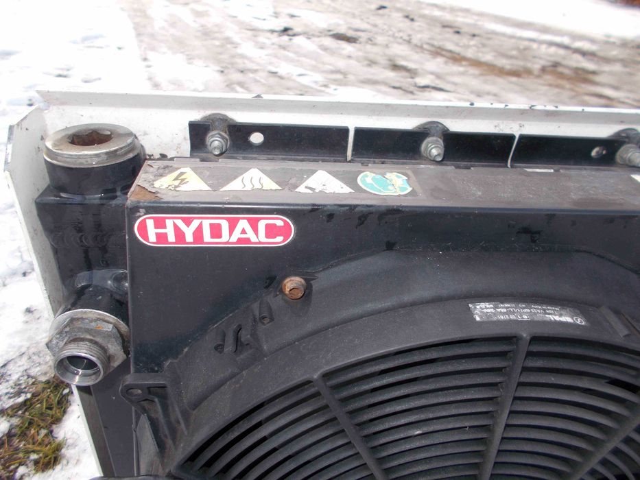 Chłodnica oleju hydraulicznego wentylator 24V HYDAC
