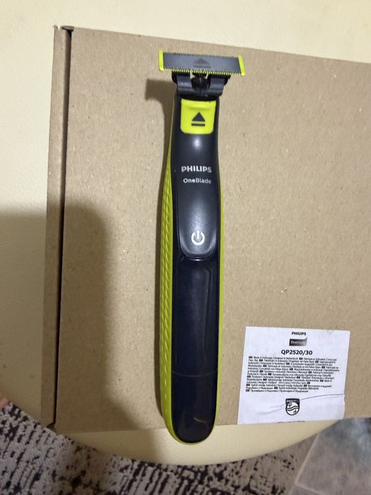 Продам електро станок Philips OneBlade QP2520/30