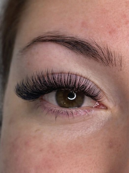Stylizacja rzes przedluzanie rzes UV wejherowo blisko SKM w  nowym salonie