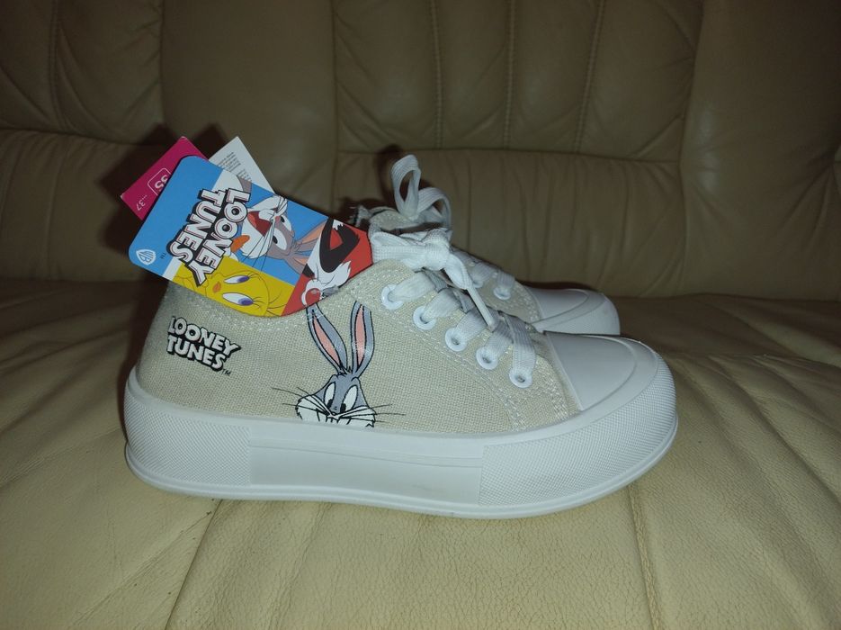 Nowe oryginalne, buty, trampki, tenisówki LOONEY TUNES r.35