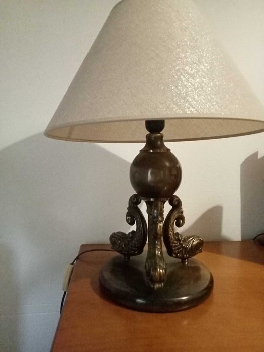 Candeeiro com peixes