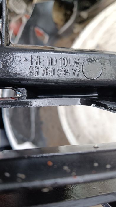 Grelha Peugeot 2008 de ano 2015