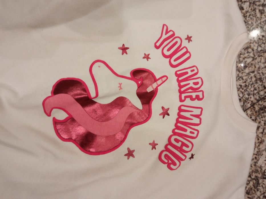 Camisola cardada de menina