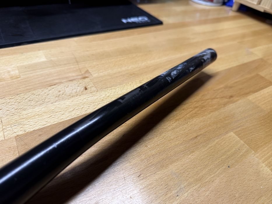 Kierownica PRO tharsis carbon 35 mm 800mm enduro