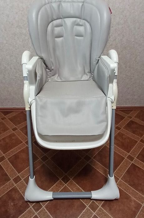 Стілець для годування CARELLO / Стульчик для кормления