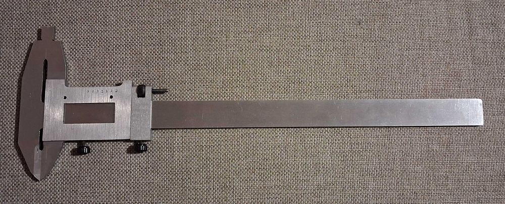 suwmiarka 250 mm ZSRR Czelabińskie Zakłady Narzędziowe