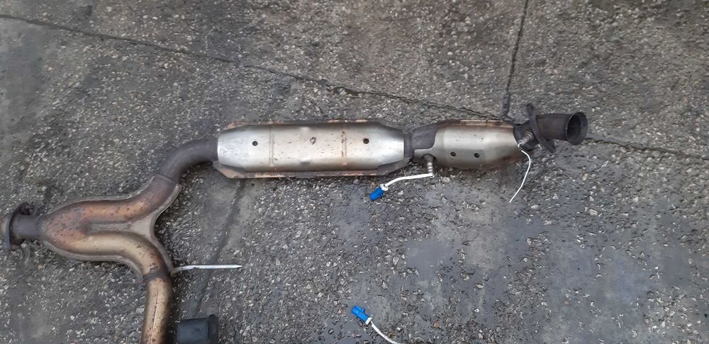 Katalizator FORD MUSTANG 93-04r 3.8 wydech