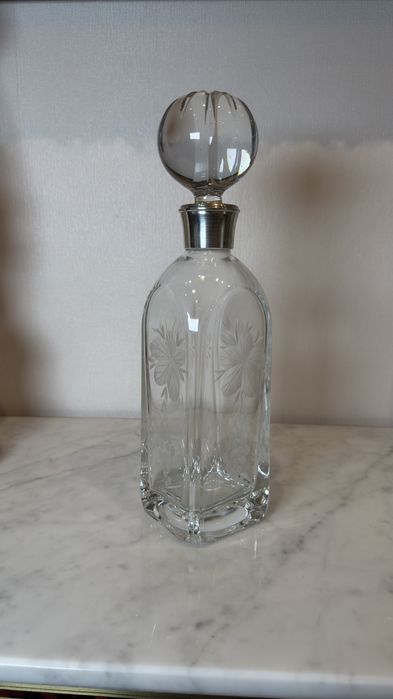 Антикварний  графін графин рюмки антикварний штоф столове  срібло