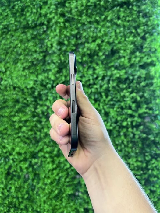 iPhone 16 256GB Black Unlock Від магазину