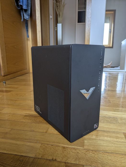 Desktop Victus 15L