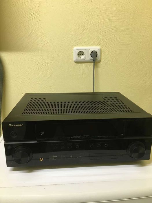 Amplituner Pioneer VSX-519V
