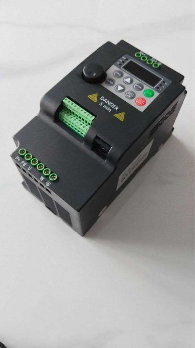 4кВт 15А частотний перетворювач SUSWE SU300 220-220В 1Ф