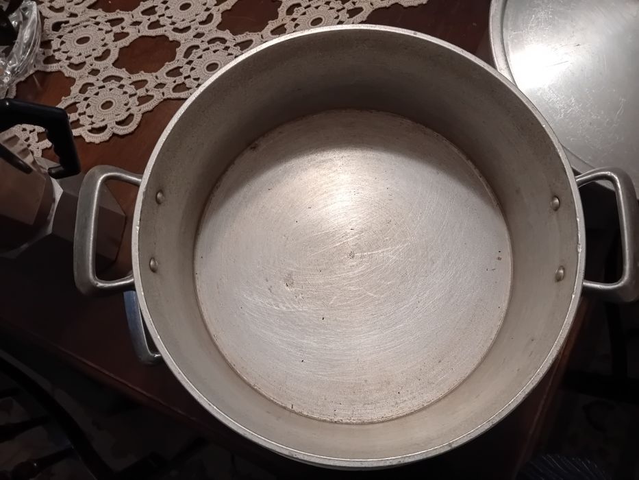 Tacho de alumínio fundido, tamanho 26 - Não telefonar