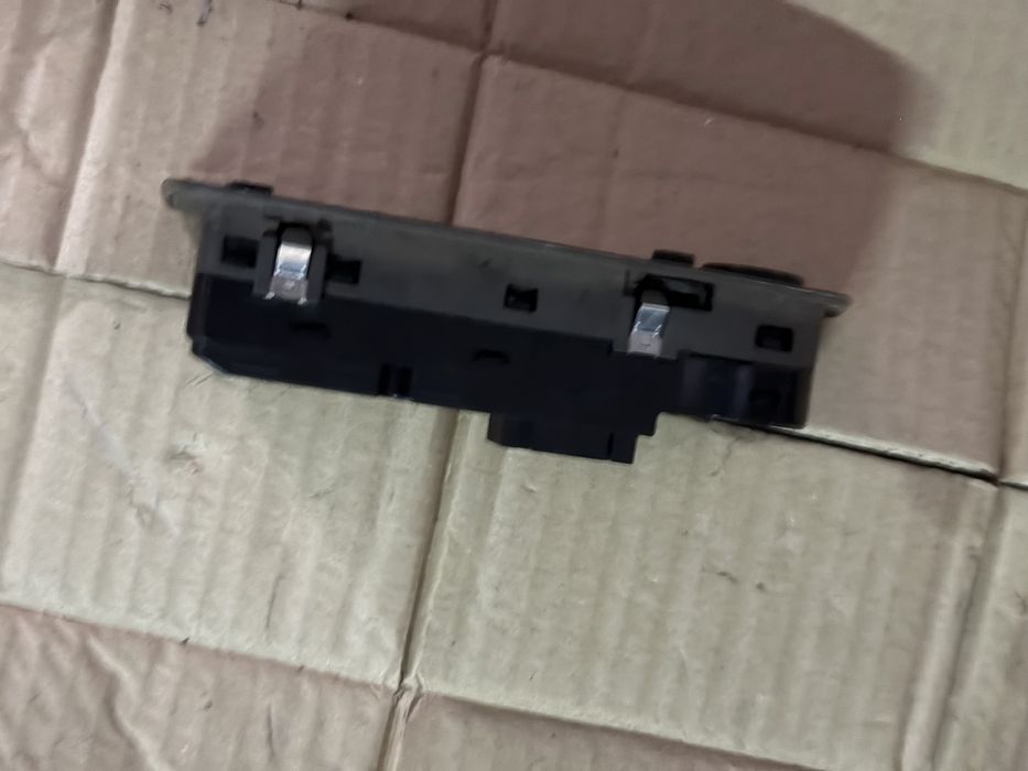 Comando Vidros Elétricos BMW Porta Condutor Ref. 61316970201