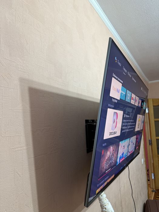 Продам Телевизор xiaomi q1e 55" в идеальном состоянии возможно с крипл