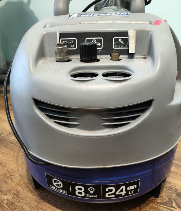 Безмасляний компресор MICHELIN 24 л 8 bar (потрібно замінити ремінь)