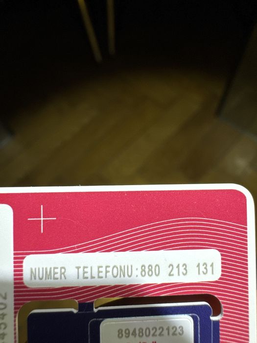 Łatwy nuner telefonu ,zloty numer