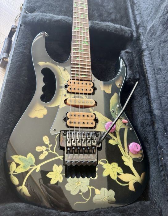 Ibanez JEM 77FP (1990) — Original + Case
