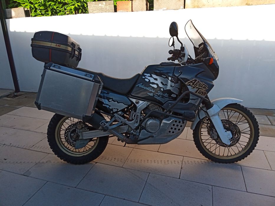 Honda África Twin rd07
