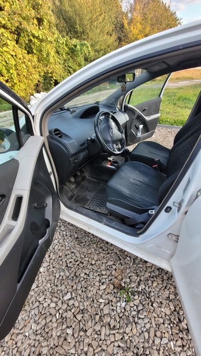Toyota Yaris Rok 2007