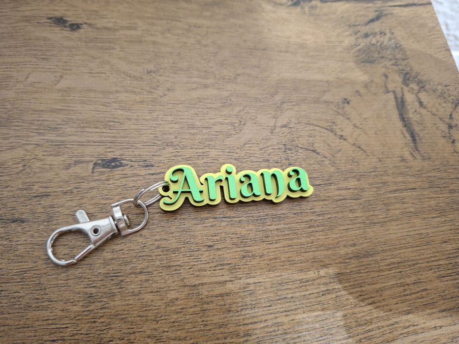 Porta-chaves Personalizado com Nome - Várias Cores