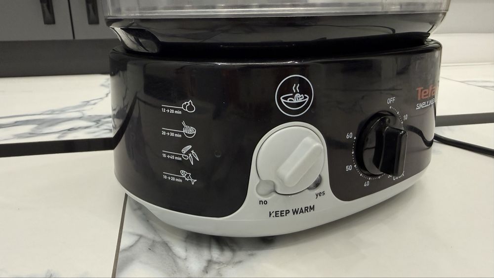 Продам пароварку Tefal