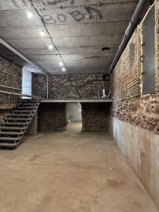 Аренда цокольного помещения, Проспект Почтовый, фасад, 224 м2