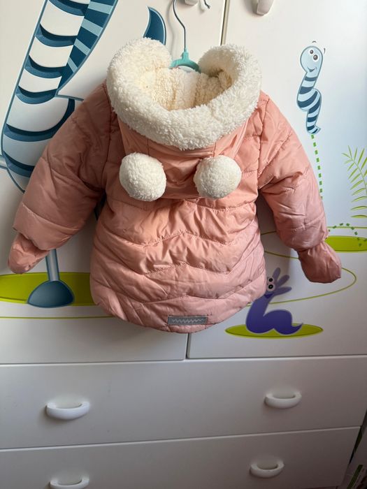 Kurtka zimowa dla dziewczynki r.68