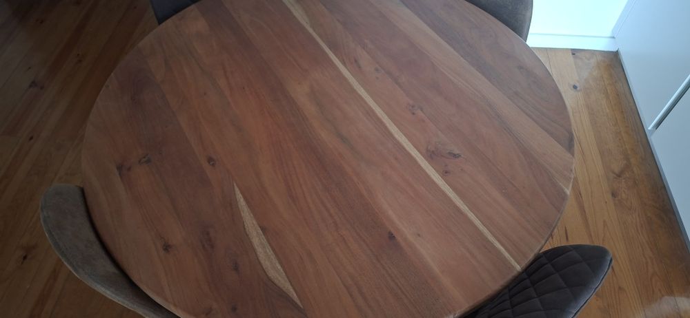Conjunto Mesa + Cadeiras