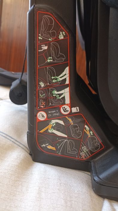Cadeira auto para criança.