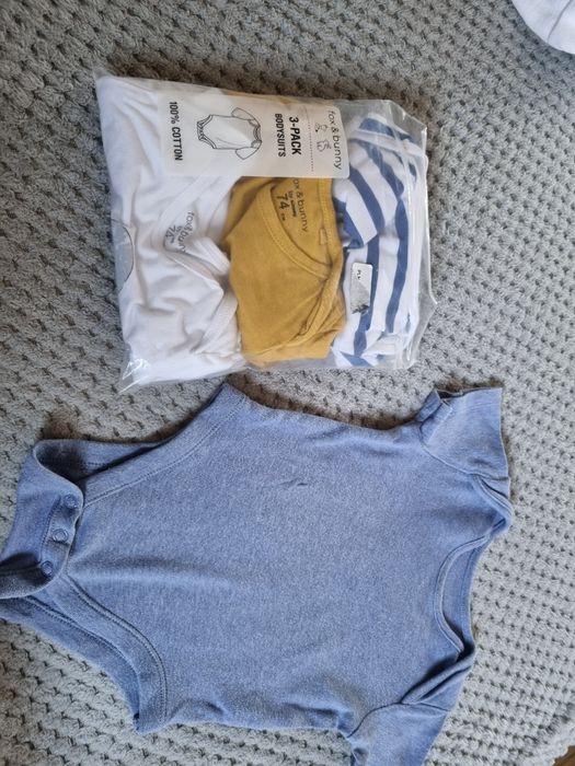 Body z krótkim rękawem 74