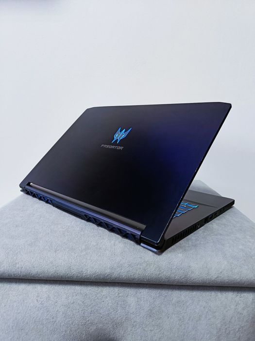 Игровой Acer PREDATOR 240Гц!!!/RTX 2070/i7-9750H/RAM 16/SSD