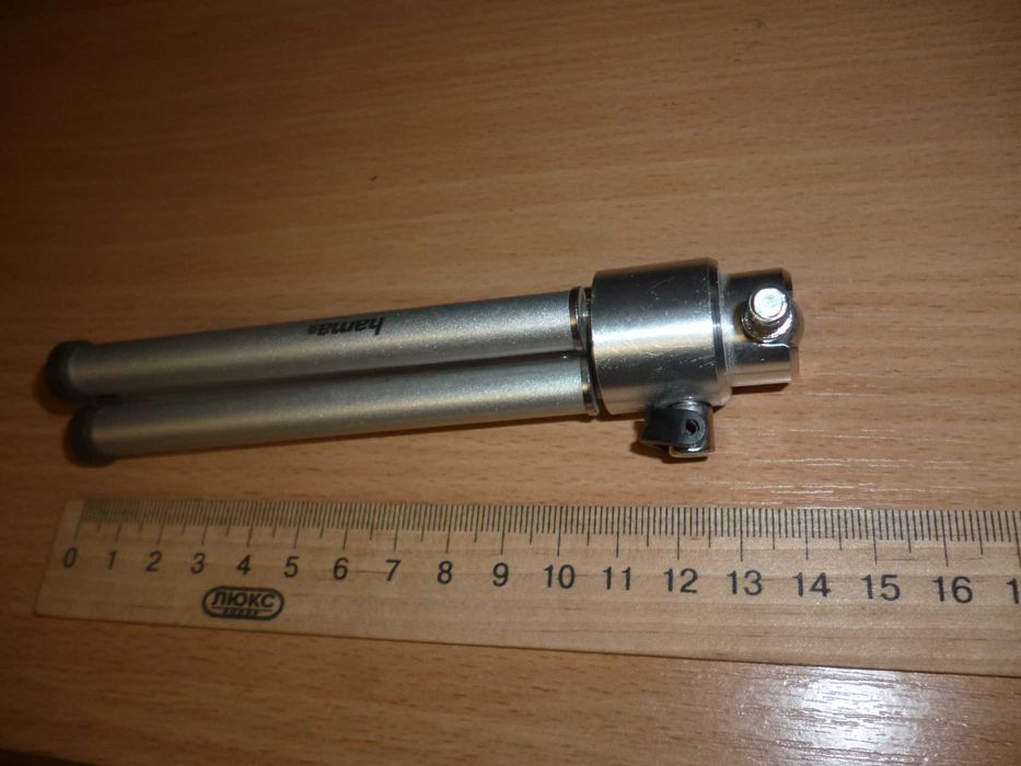 металлический мини-штатив тренога Hama