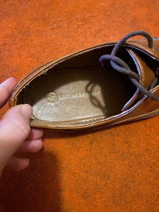 Чоловічі туфлі розмір 42 ідальний стан науральна шкіра