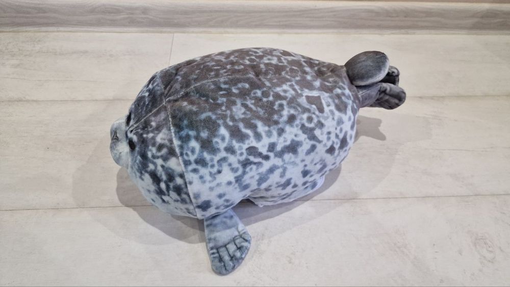 Игрушка подушка тюлень с 4 малышами.