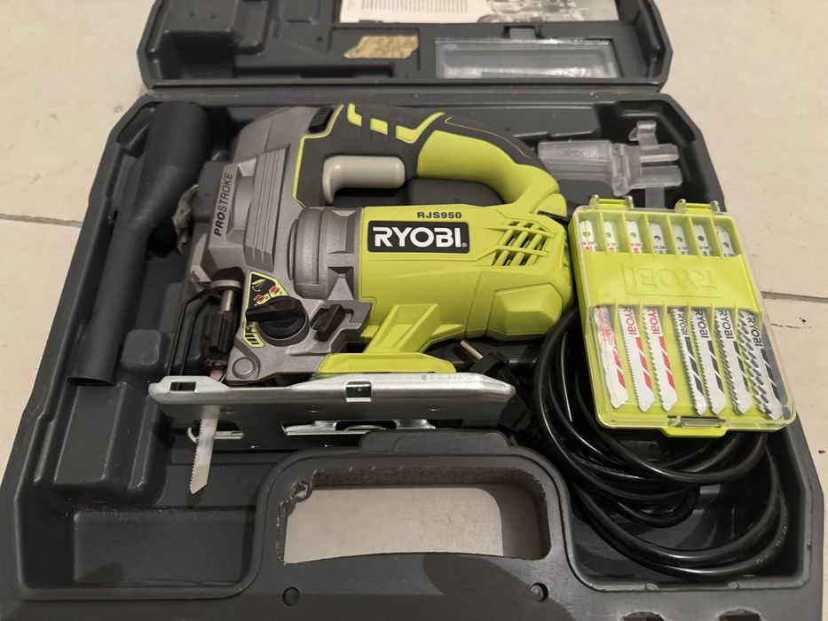 RYOBI - tico tico - RJS950 novo