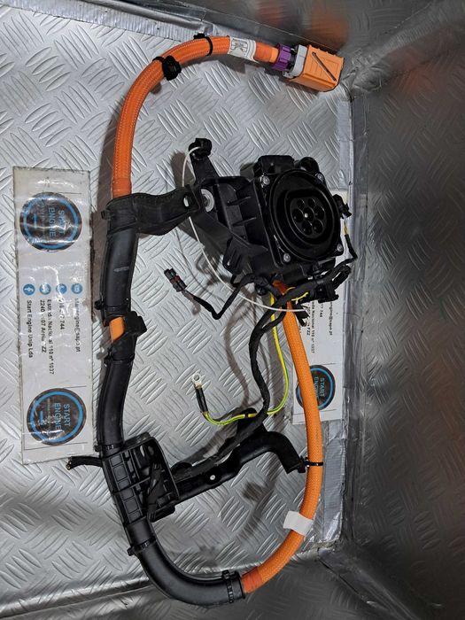 Tomada de carregamento BMW Serie 3 G20 G21 320E 330E ref. 9455544 764048404A 5A52DA0