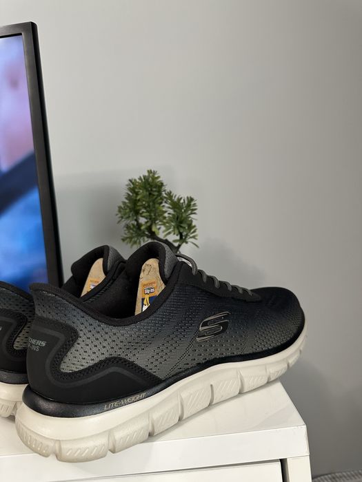 чоловічі кросівки skechers slip-ins оливкові