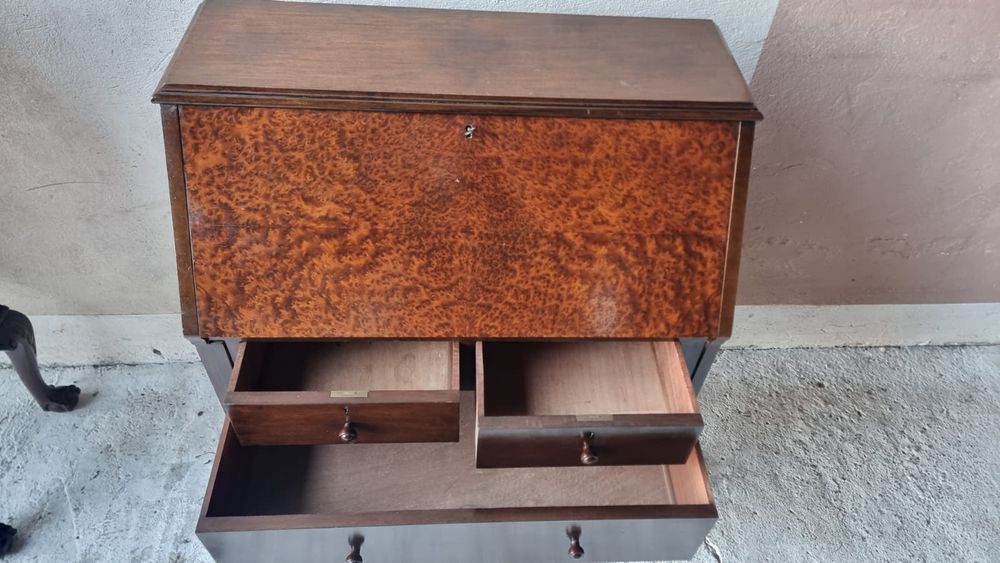 Sekretarzyk Chippendale