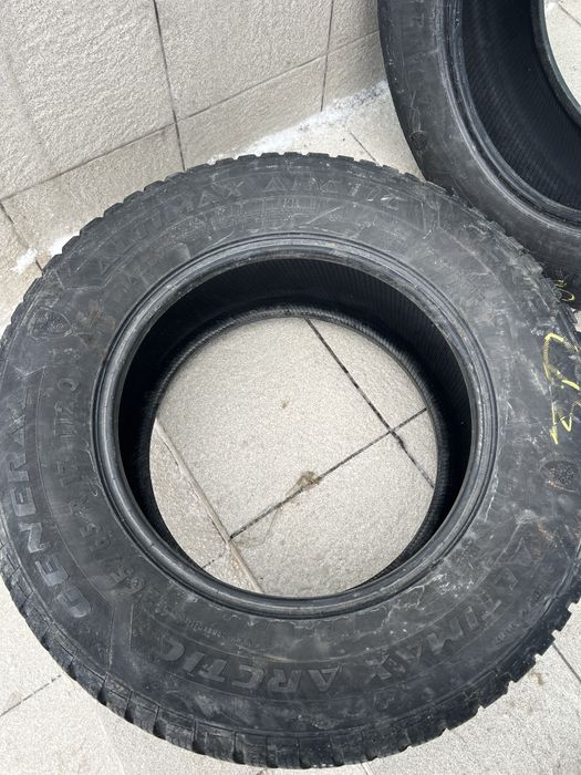 Резина зимова 265/65/17 - 1000 грн