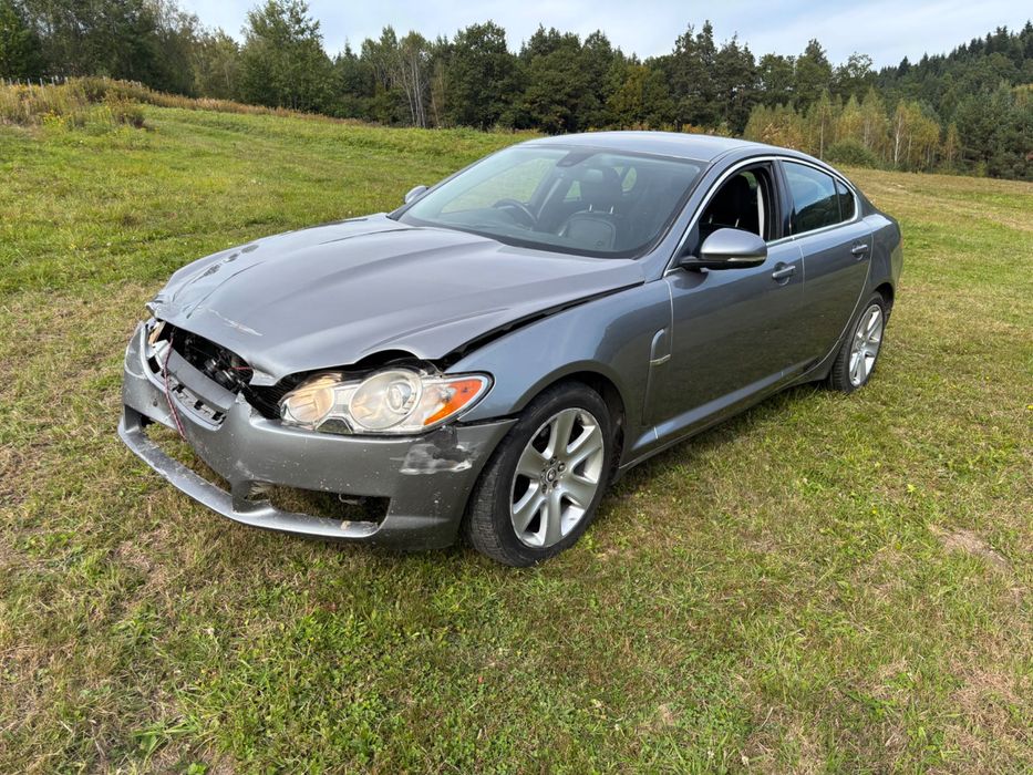 Jaguar XF 3.0 V6 BENZYNA