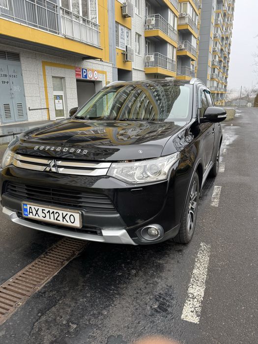 Продам Mitsubishi Outlander 3, 2014 р.в. 2,2 дизель